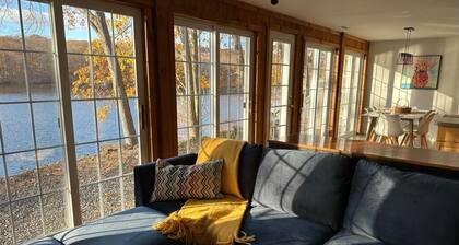 Lakefront Connecticut Oasis - Updates throughout