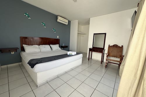 Panoramic Room, 1 King Bed, Beach View | 1 bedroom, free WiFi, bed sheets