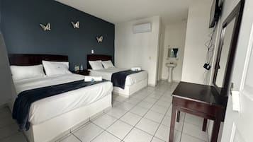 Standard Room | Free WiFi, bed sheets