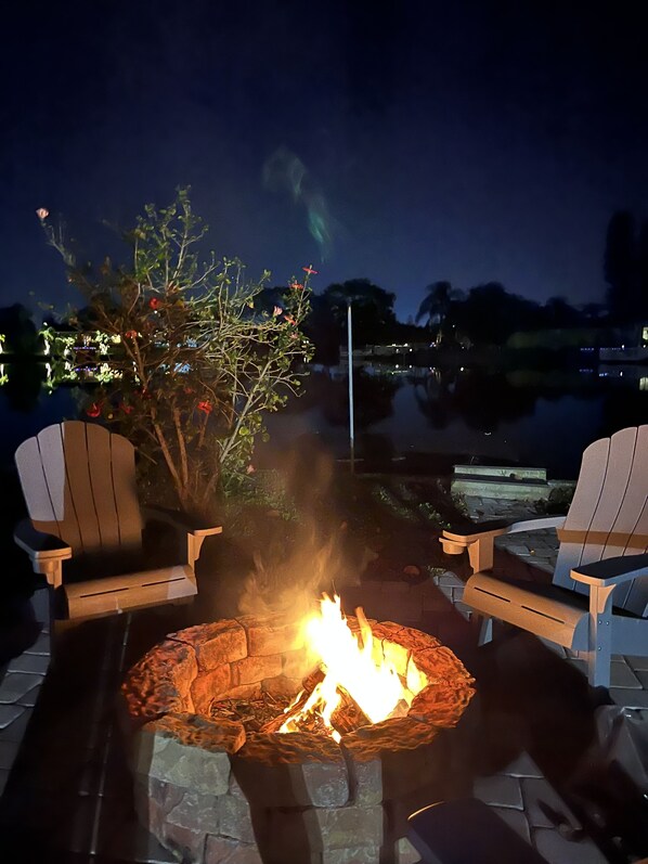 Property grounds - Lakefront Paradise, with Heated Private Pool. (Holiday)
