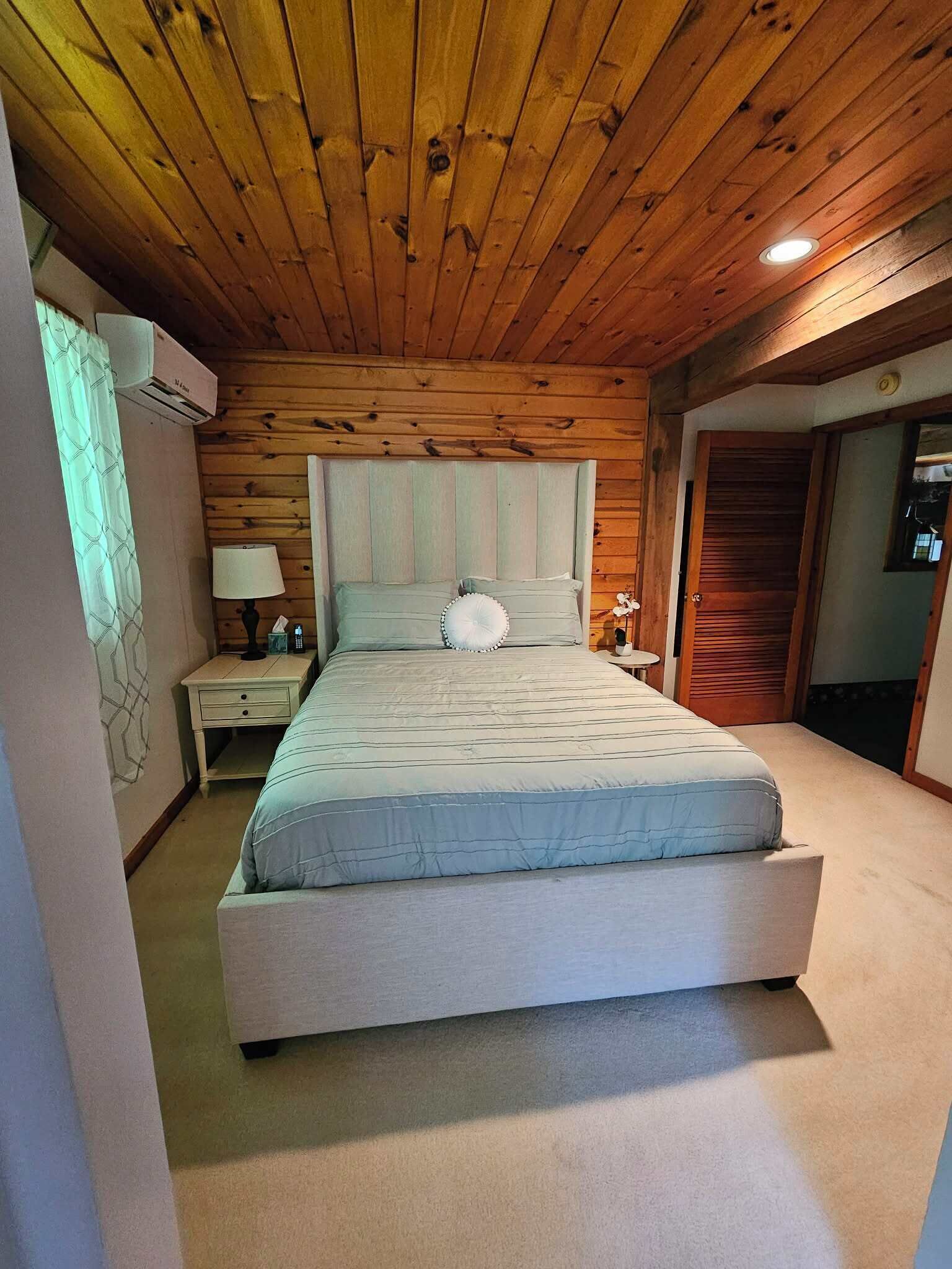 1 dormitorio y ropa de cama
