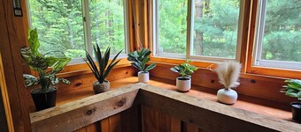 J&D Hand Crafted Cabin