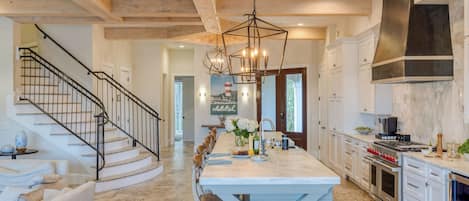 House (Multiple Bedrooms) | Interior