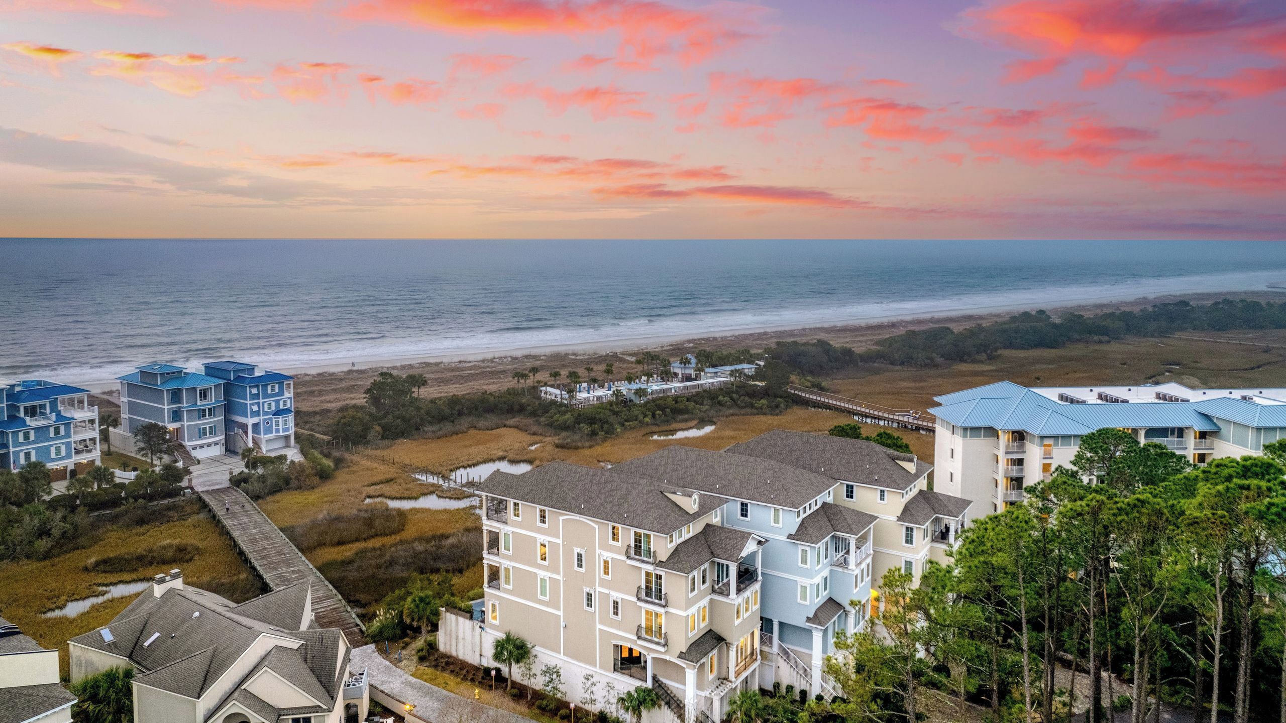 House (Multiple Bedrooms) | Front of property