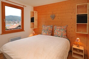3 Schlafzimmer, Bügeleisen/Bügelbrett, kostenloses WLAN