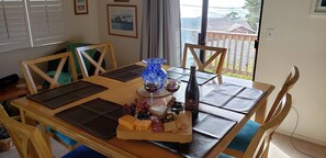 Dining - Enjoy Big Views on Lodge Hill in Cambria! Great location and Pet-Friendly! (Cambria)