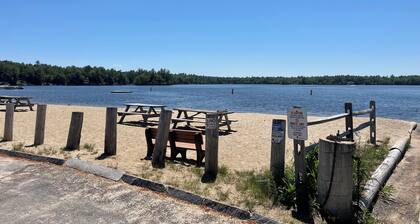 Cozy 4 BR chalet, short walk to park, tennis, and beach! Pets ok! 425 a night.