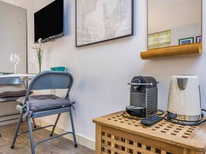 Interior - Delightful Studio in West Ashling - Pass the Keys (Chichester)