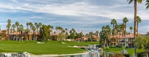 Golf - MARRIOTT'S DESERT SPRINGS VILLAS (Palm Desert)