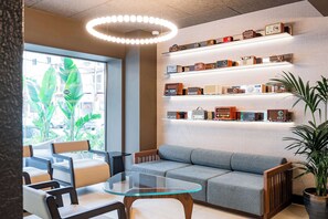 Lobby - Best Western Premier Malta (St. Paul's Bay)