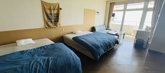 2 meals included  2nd floor ocean view  Queen x / Masuda Shimane
