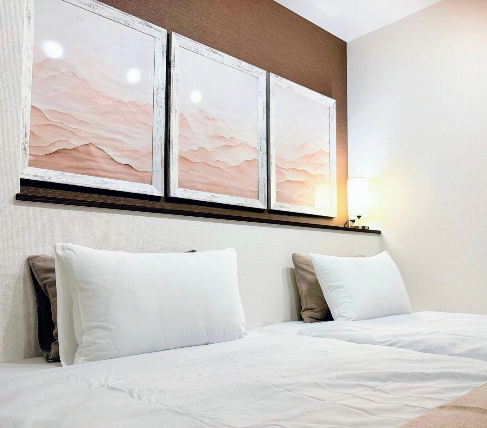 Skrivebord, strygejern/strygebræt, gratis Wi-Fi, sengetøj