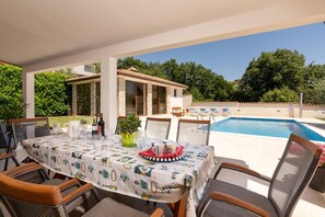 Outdoor dining - Villa Herceg (Istria - Umag) (Umag)