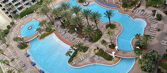 Gorgeous Sunset Condo at One of the Most Beautiful Pool Resorts on the Beach!