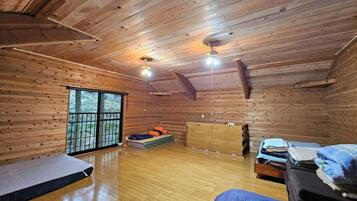 1 quarto