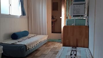 1 間睡房