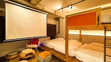 1 habitación, wifi gratis y ropa de cama