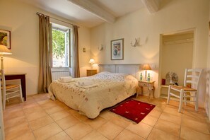 3 camere, ferro/asse da stiro, Wi-Fi, lenzuola