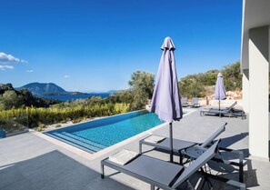 Pool - Kristi - Three Bedroom Villa, Sleeps 6 (Spartochori)