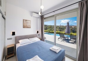 3 slaapkamers, een strijkplank/strijkijzer, wifi, beddengoed