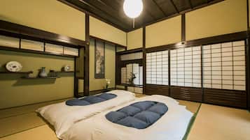 2 多间卧室、免费 WiFi、床单