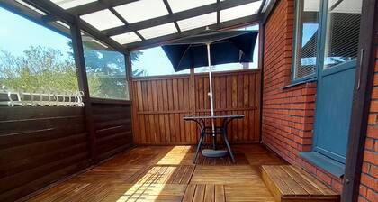 Villa Lärkvägen - Gemütliches neu Renoviertes Ferienhaus mit Sauna, 200m vom See