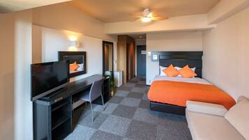 1 bedroom, desk, free WiFi, bed sheets