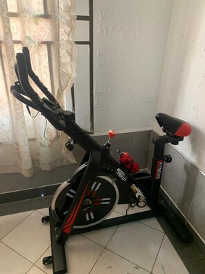 Apartment | Fitness facility - Inviting 3-bed Apartment in Kumasi Ashanti Ghana (Kumasi)
