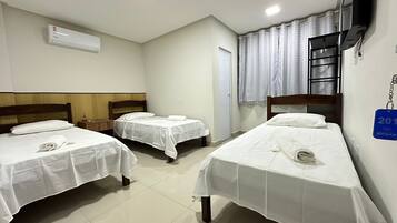 Superior Room | WiFi (free), bed sheets