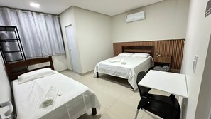 Superior Room | Free WiFi, bed sheets - Hotel Brisas (Bom Jesus Da Lapa)