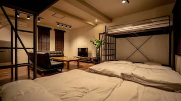 1 bedroom, desk, free WiFi, bed sheets