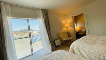 1 soverom, skrivebord, wi-fi (inkludert) og sengetøy