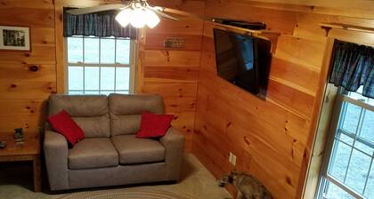 Want to see the eclipse. This cabin is just the place for you.