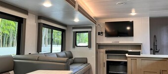 1 building rental plan Salem Trailer House / Tsukuba City Ibaraki