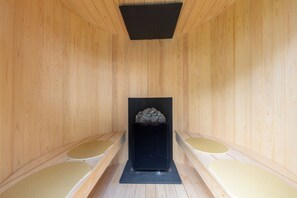 Sauna - Entire building rental plan | Salem Trailer House  / Tsukuba City Ibaraki (Tsukuba City)