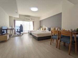 1 多间卧室、办公桌、免费 WiFi、床单