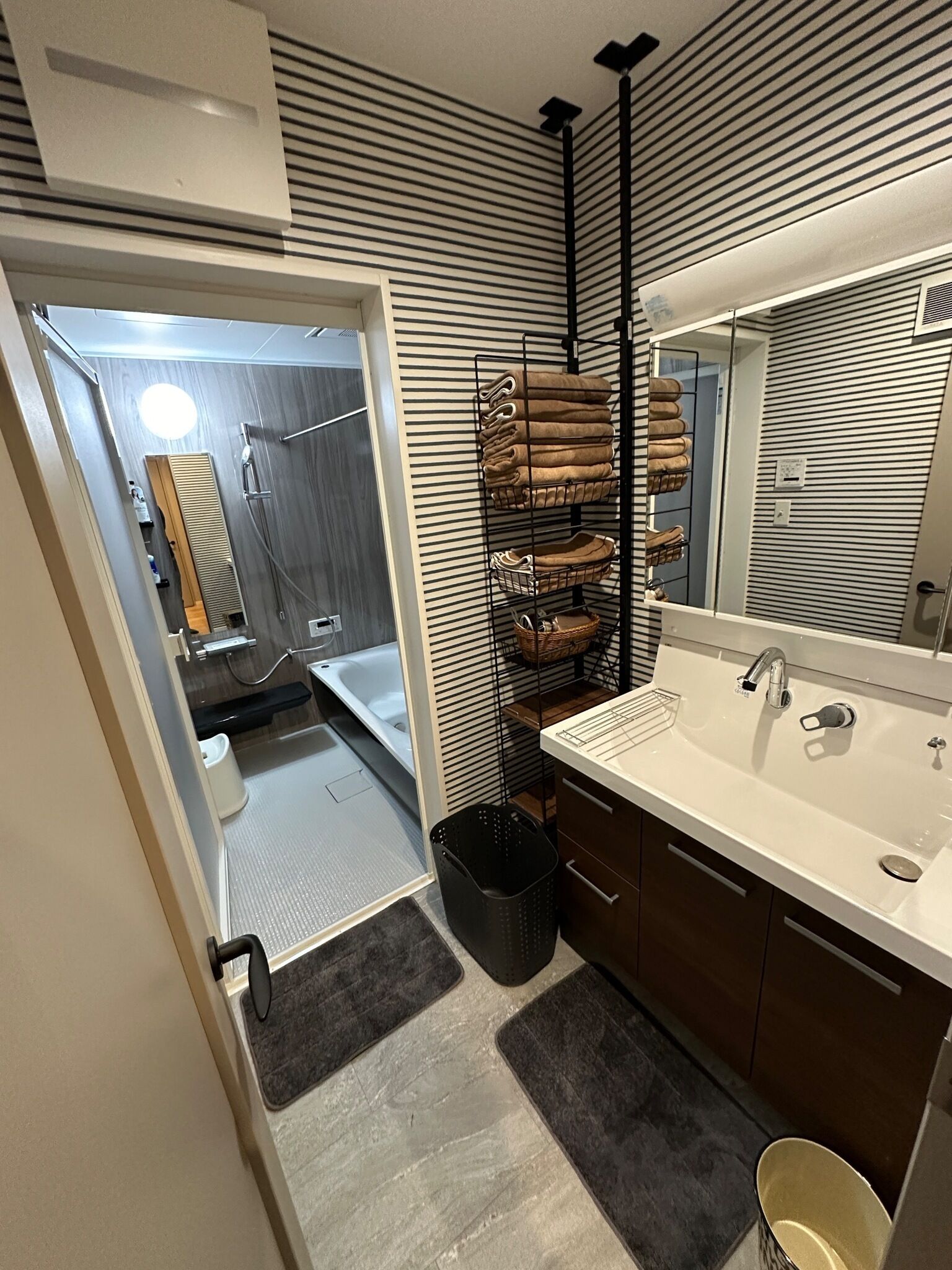 Hair dryer, towels