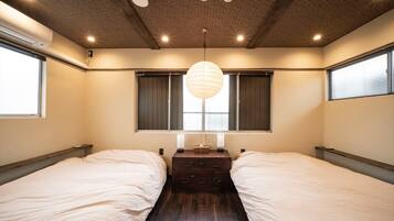 2 多间卧室、免费 WiFi、床单