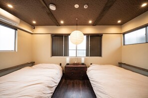 2 bedrooms, free WiFi, bed sheets - KAERUYA301Japanese modern room maisonette floor is only available for 3 or more people - Kaeruya 301 / Kobe Hyōgo (Kobe)