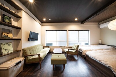 KAERUYA301Japanese modern room maisonette floor is only available for 3 or more people - Kaeruya 301 / Kobe Hyōgo