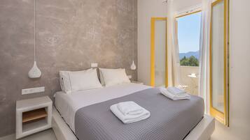 1 bedroom, iron/ironing board, travel crib, free WiFi