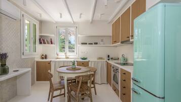 Refrigerador, horno, placa de cocina, lavavajillas