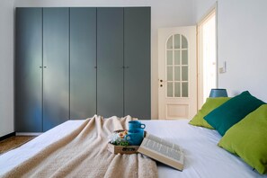 2 soverom, strykejern/-brett, wi-fi (inkludert) og sengetøy