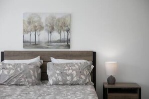 5 habitaciones, internet y ropa de cama 