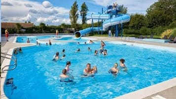 Chalet | Pool | Outdoor pool