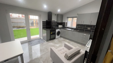 Interior. Modern 4 bed house Stevenage 22mins from London King’s Cross.