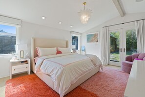 4 chambres, fer et planche à repasser, Wi-Fi, literie fournie