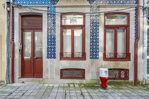 Exterior detail - Nomad's Lux - 1BDR The Silent Nest in Bonfim (Porto)