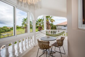 Comfort Apartment | Terrace/patio - JT Apartments Jan Thiel  (Jan Thiel)