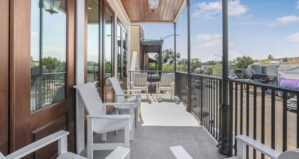 Luxury Condo Overlooking Downtown Fairhope #201
